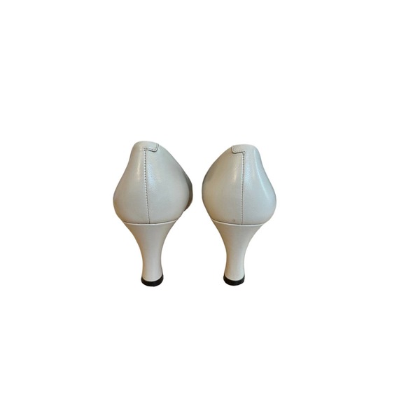 Caressa Crosstown Collection Women's Cream Pumps Size 7.5M - Picture 7 of 10